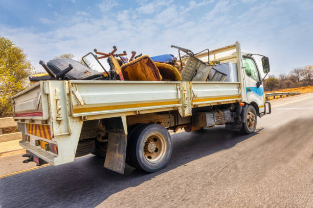 Best Garage Cleanout Services  in Hays, KS