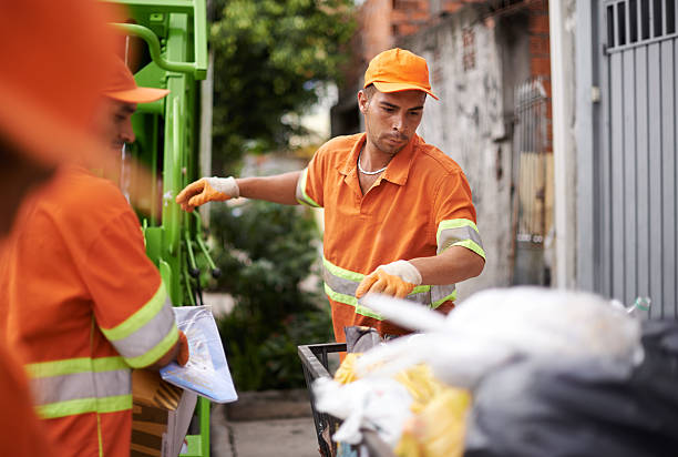Best Professional Junk Removal  in Hays, KS
