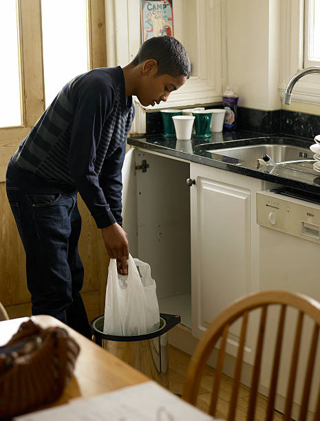 Best Basement Cleanout Services  in Hays, KS